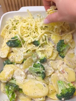 Kartoffel-Brokkoli-Auflauf