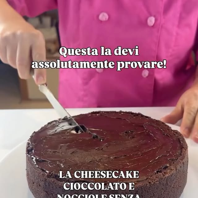 Cheesecake al Cioccolato e Nocciole senza Cottura
